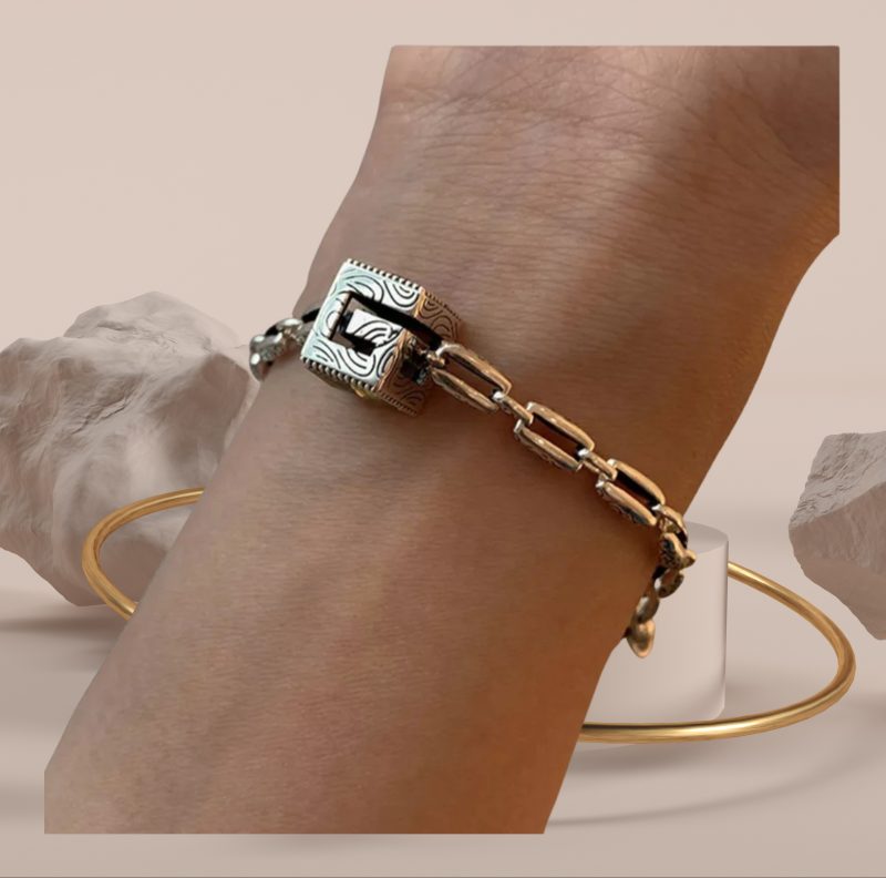 Geometric Chain Bracelet with Two-Tone Cube Center Piece